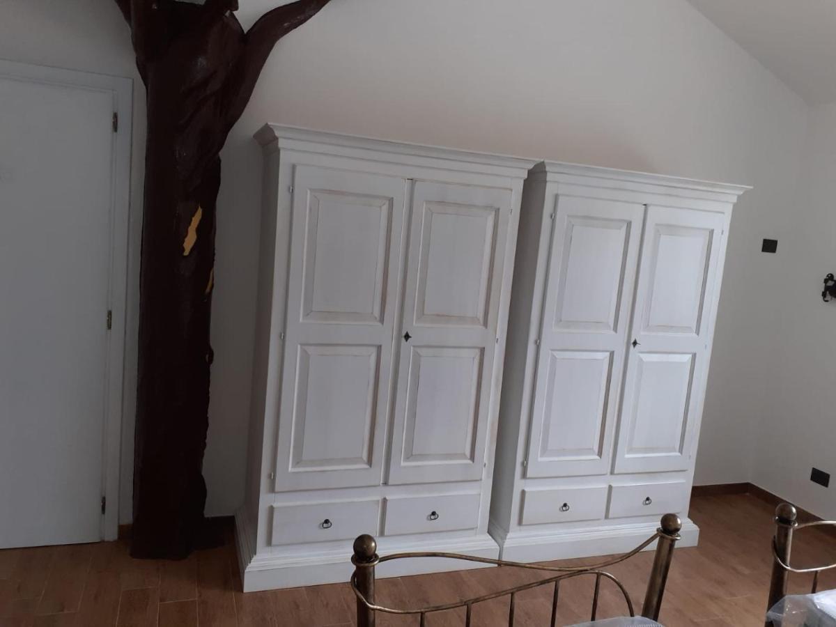 Casa Janas Affittacamere Bed & Breakfast 피치나스 외부 사진