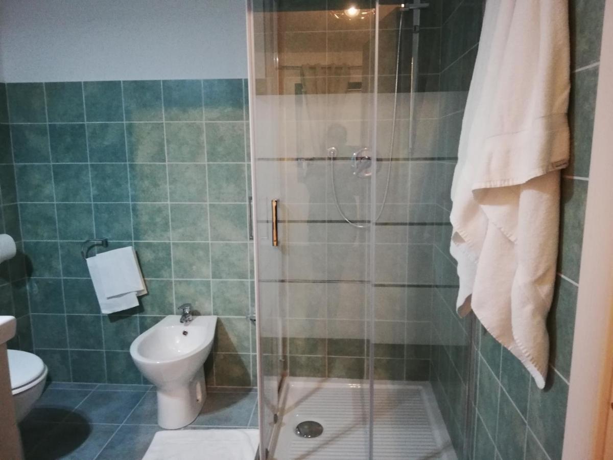 Casa Janas Affittacamere Bed & Breakfast 피치나스 외부 사진