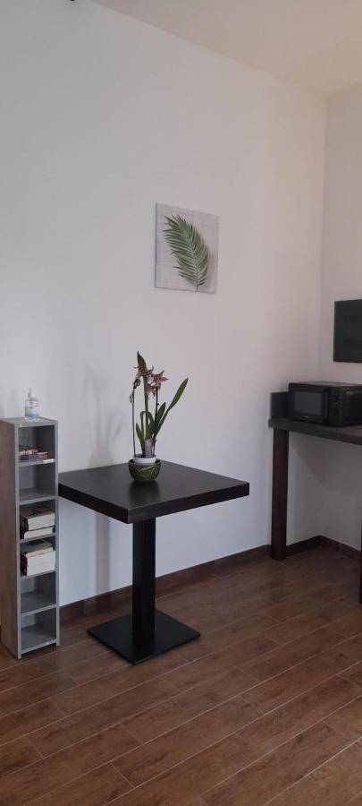 Casa Janas Affittacamere Bed & Breakfast 피치나스 외부 사진