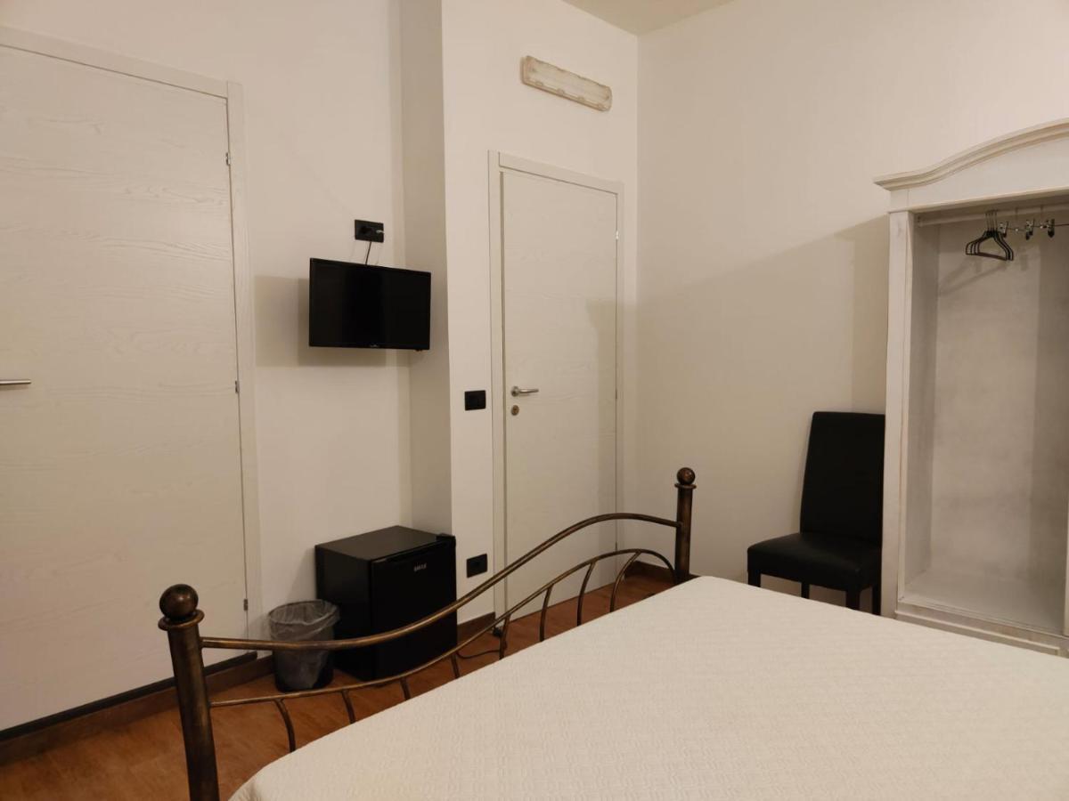 Casa Janas Affittacamere Bed & Breakfast 피치나스 외부 사진